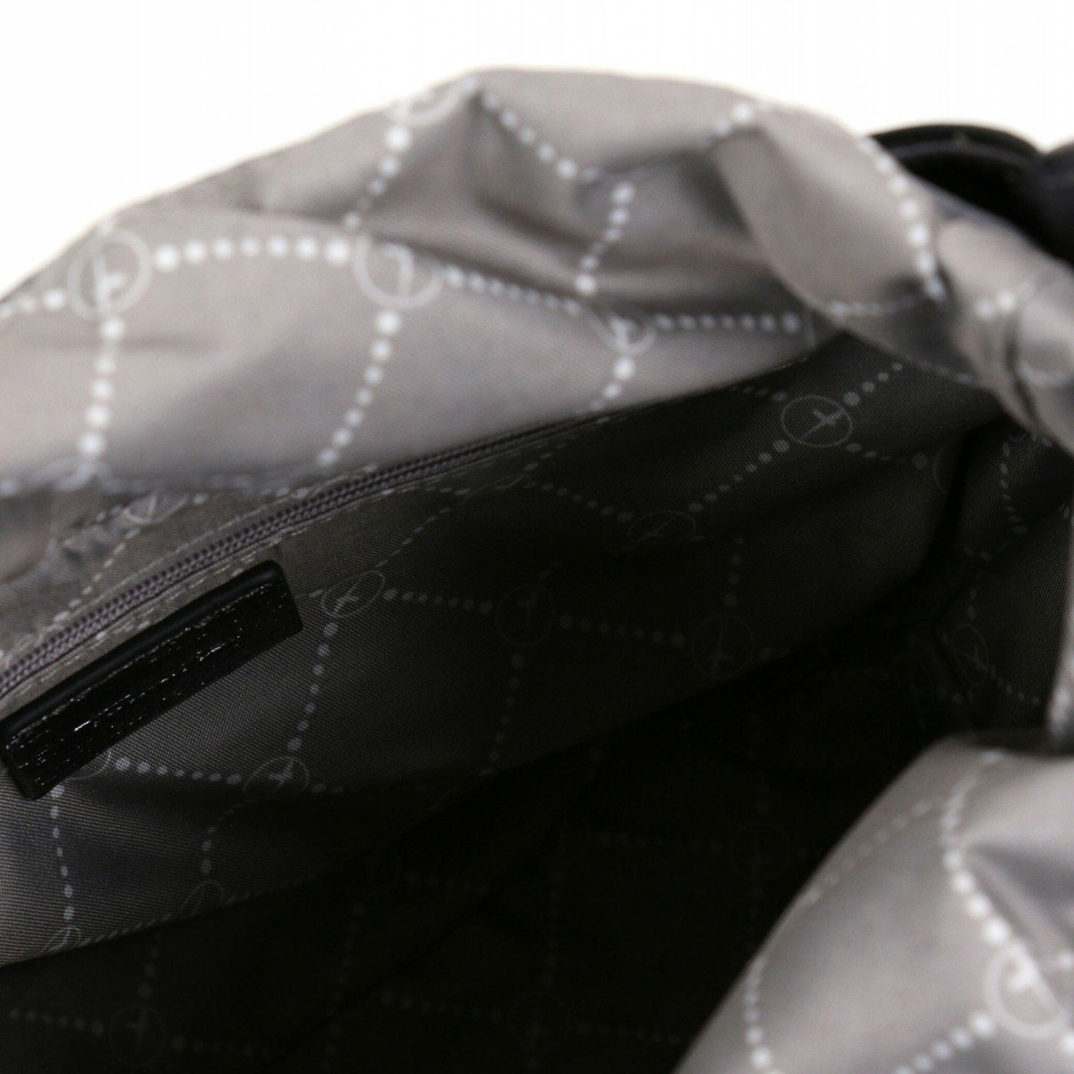 detail Dámská kabelka TAMARIS TAM-20100164-W0 stříbrná