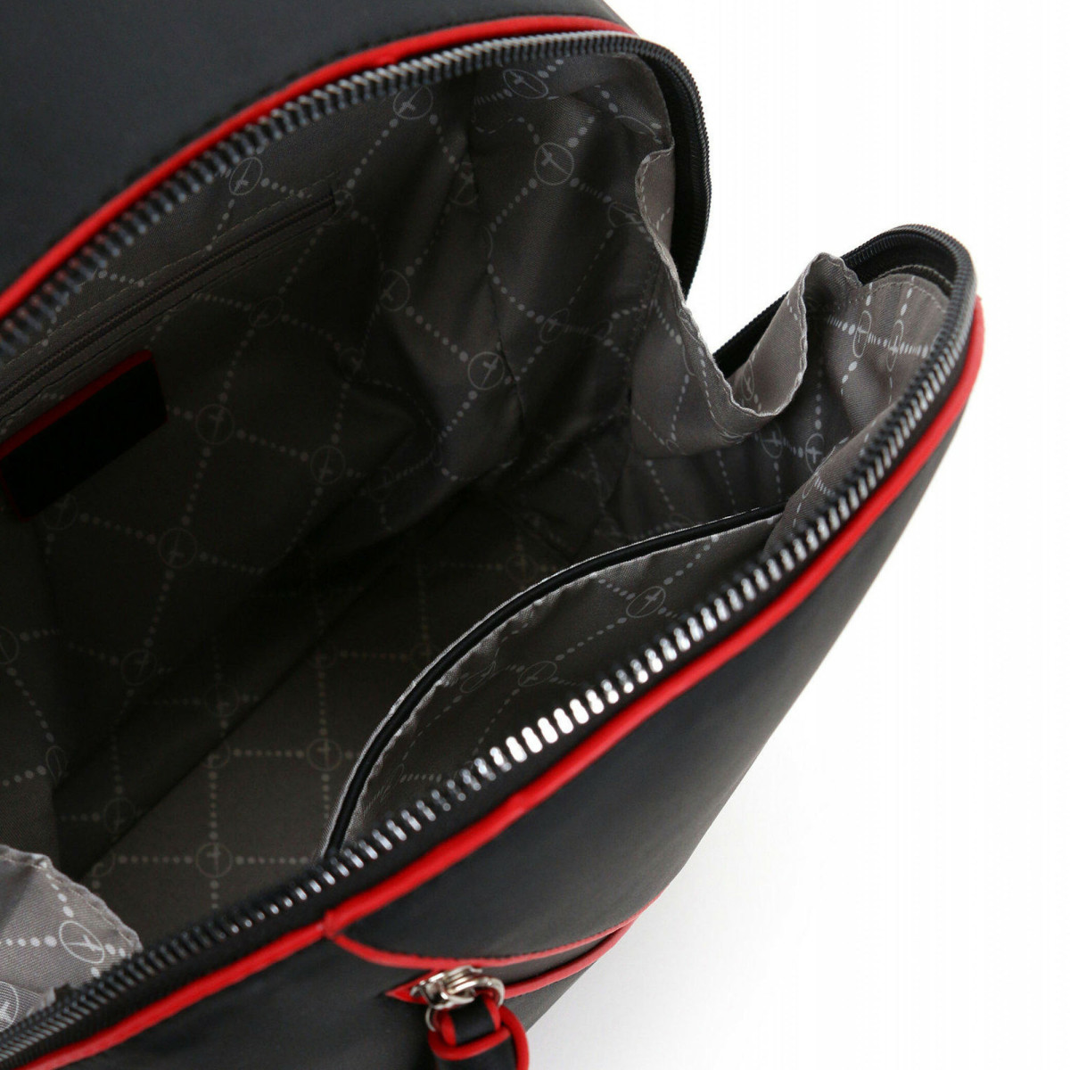 detail Dámský batoh TAMARIS TAM-20100177-W0 černá