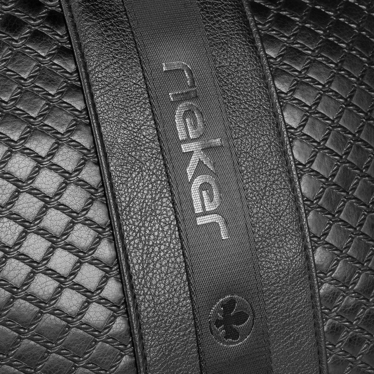 detail Dámská kabelka RIEKER C2403T-167/31-T30 černá S5