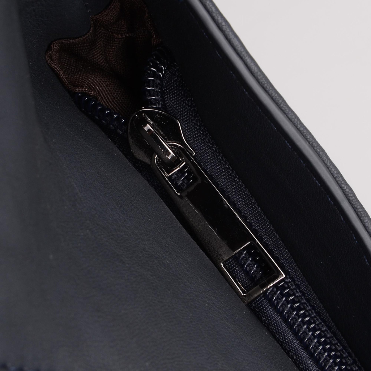 detail Dámská kabelka RIEKER H1404/14 BLAU H/W 7