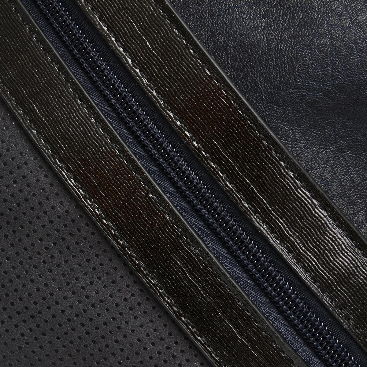 detail Dámská kabelka RIEKER H1113/14 BLAU KOMBI H/W 8