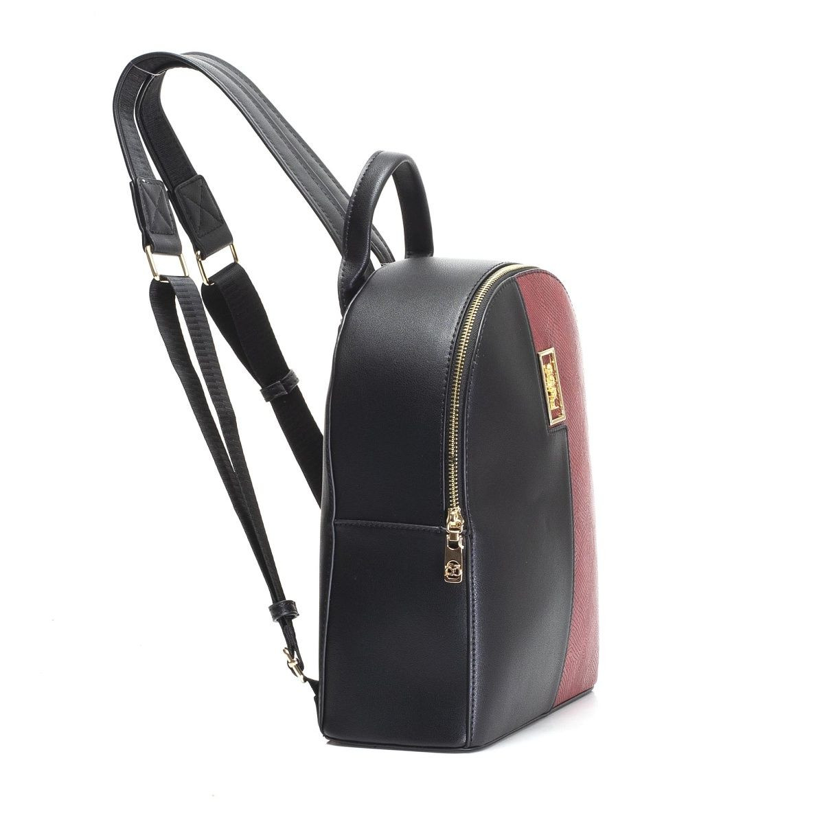 detail Dámský batoh NOBO NBAG-H1580-CM20 BLACK WITH RED