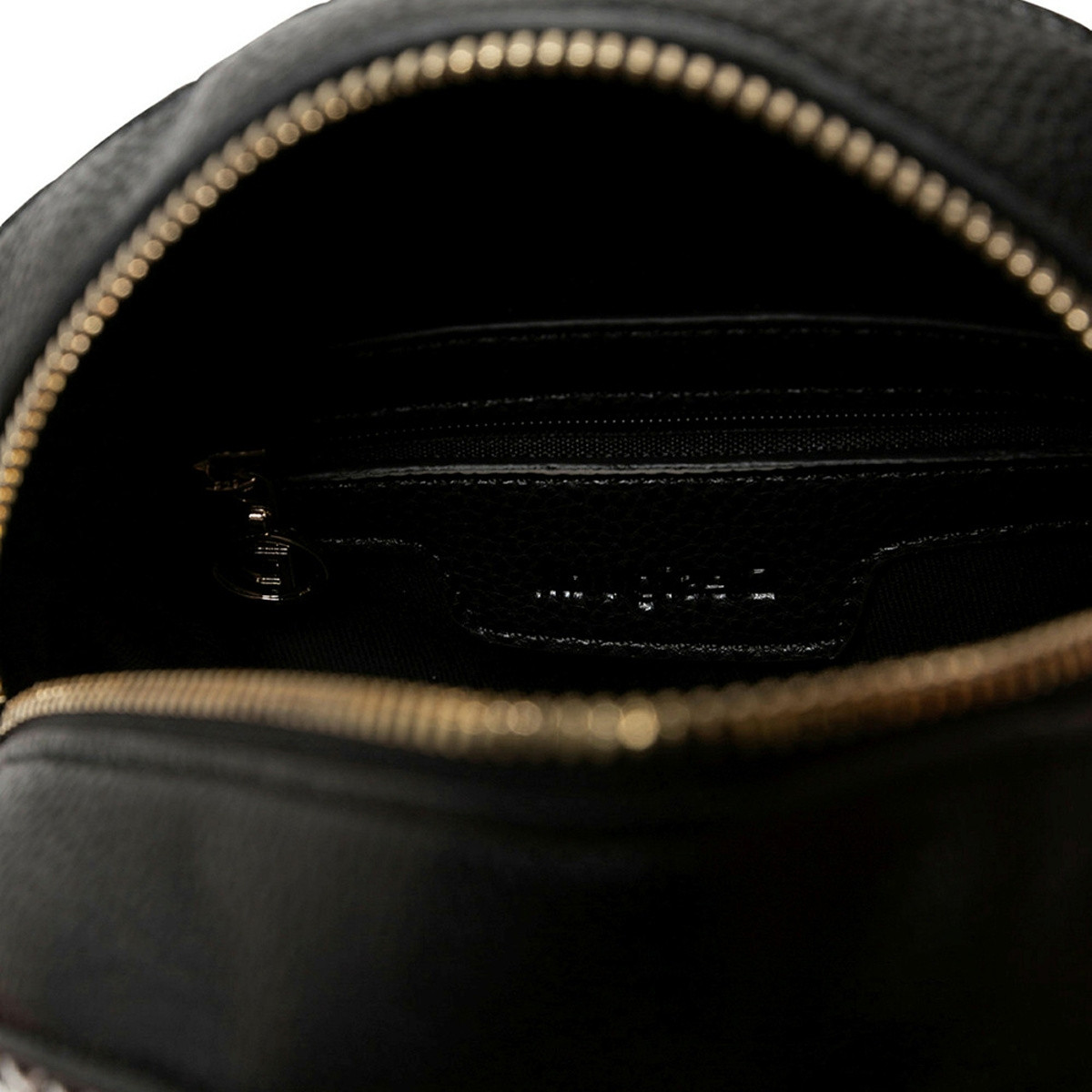 detail Dámská kabelka DESIGUAL DES-2019779-S0 černá