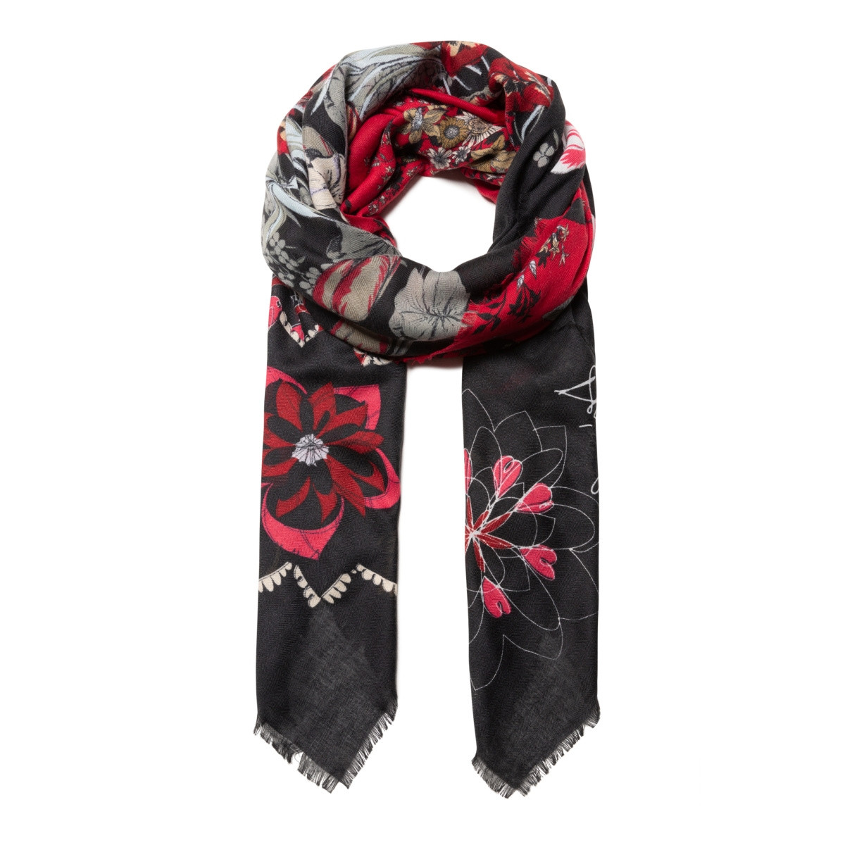 detail Dámský šátek DESIGUAL 19WAWA45/ 2000 BLACK DESIGUAL