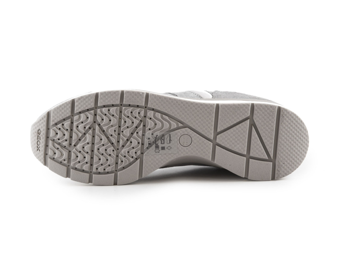 detail GEOX D
