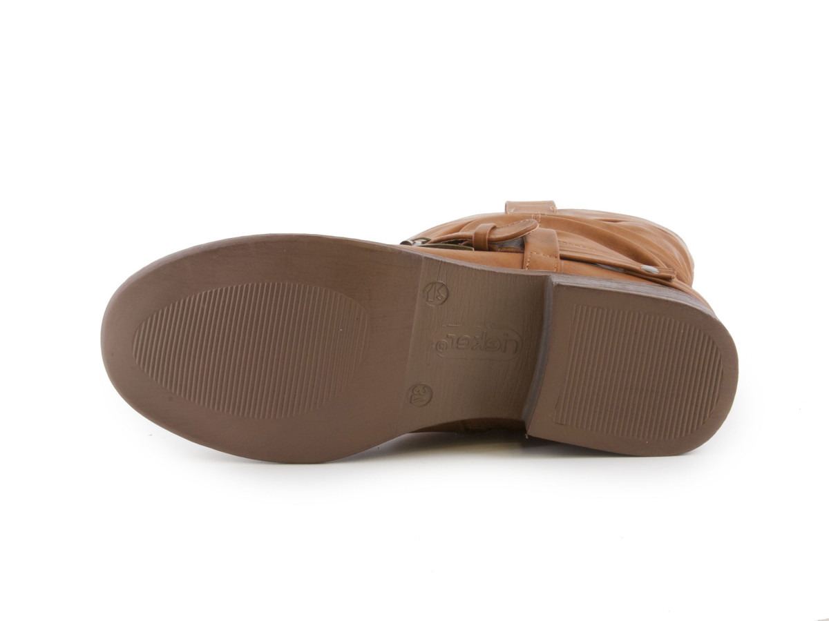 detail Dámské zateplené a zvrásněné polokozačky šíře G 95678-22 / hnědá