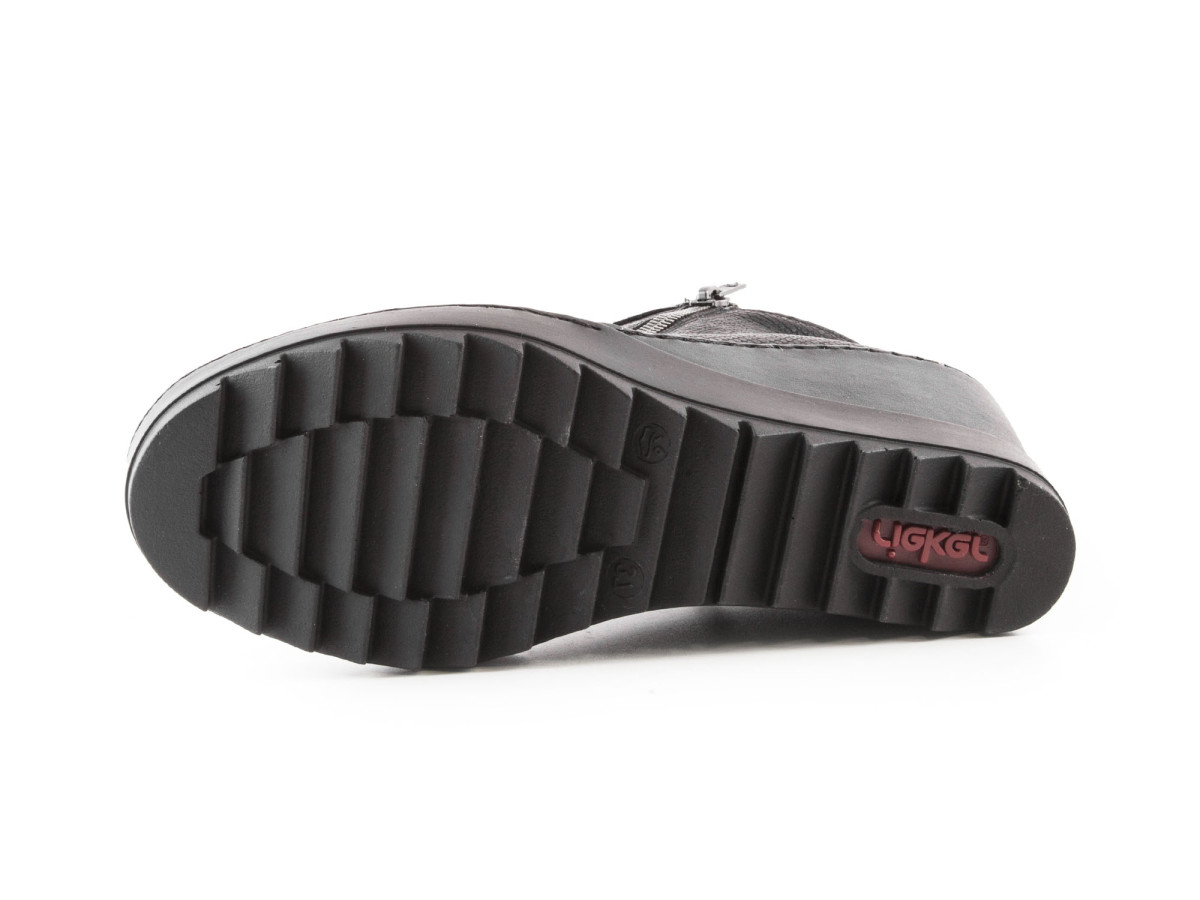 detail Dámské kotníkové boty na klínku se dvěma zipy šíře G N2992-00 / černá