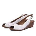 náhled Dámské sandály IBERIUS 034-77-358-07 bílá S1