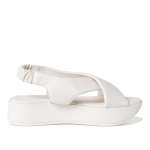 náhled Dámské sandály TAMARIS 28233-28-109 bílá S2