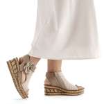 náhled Dámské sandály RIEKER 68180-60   BEIGE   F/S6