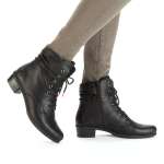 náhled Dámská kotníková obuv RIEKER Y0701-00 černá W3