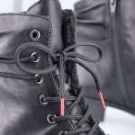 náhled Dámská kotníková obuv RIEKER Y0701-00 černá W3