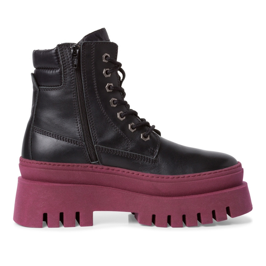 detail Dámská kotníková obuv TAMARIS 26897-39-051 černá W3