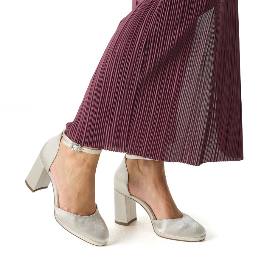 detail Dámské lodičky TAMARIS 22463-45-229 béžová S6