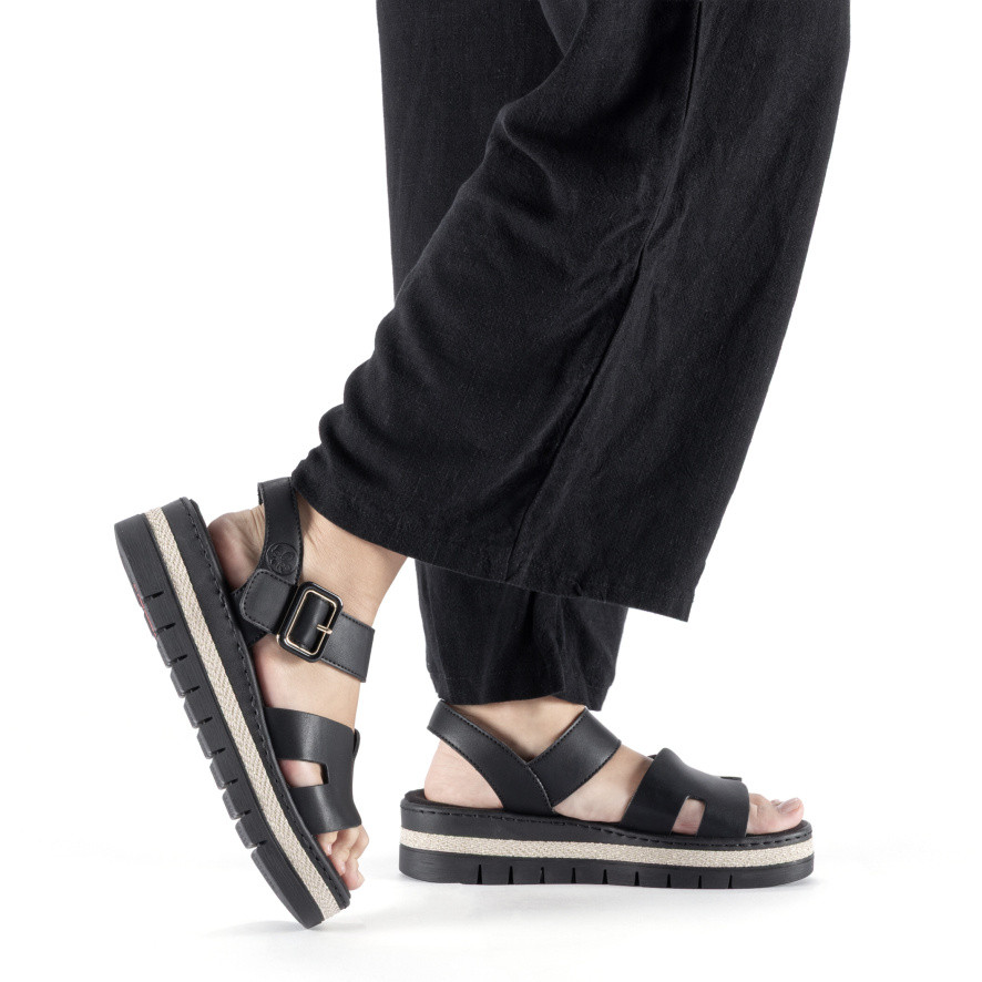 detail Dámské sandály RIEKER V4952-00 černá S6