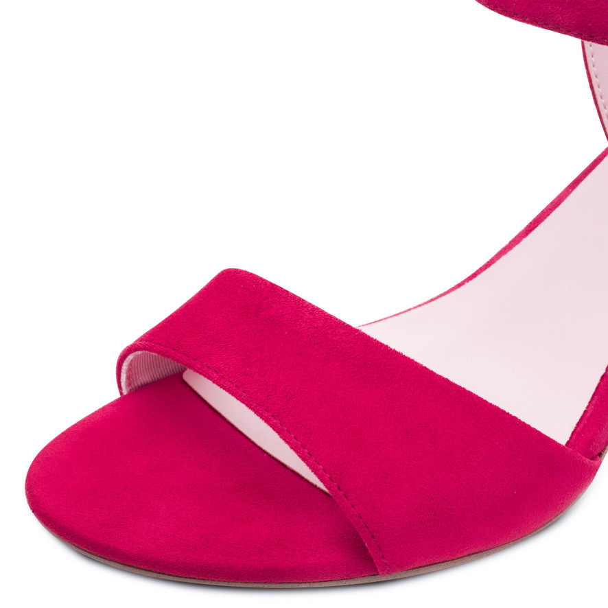 detail Dámské sandály TAMARIS 28028-42-50A červená S6