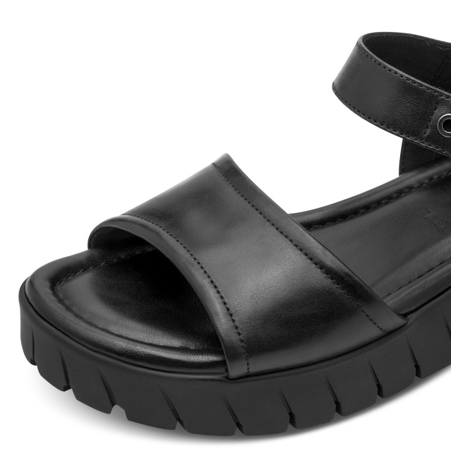 detail Dámské sandály TAMARIS 28216-46-003 černá S6