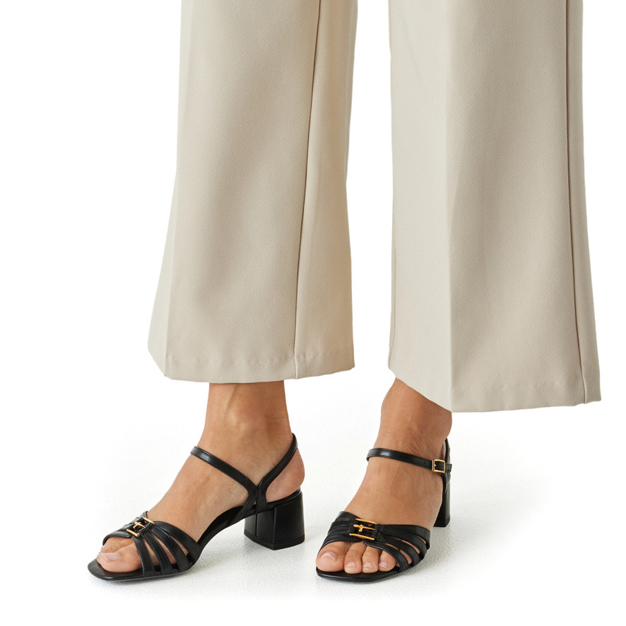 detail Dámské sandály TAMARIS 28229-46-001 černá S6