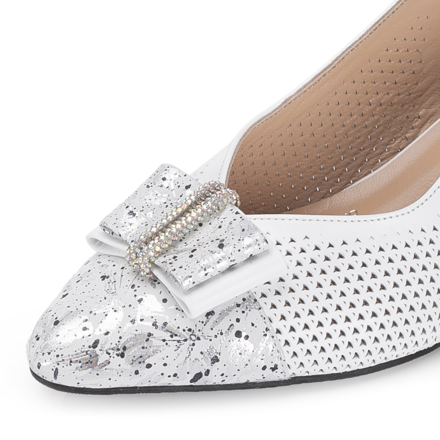 detail Dámské lodičky IBERIUS P677-209-1 02-44 bílá S6